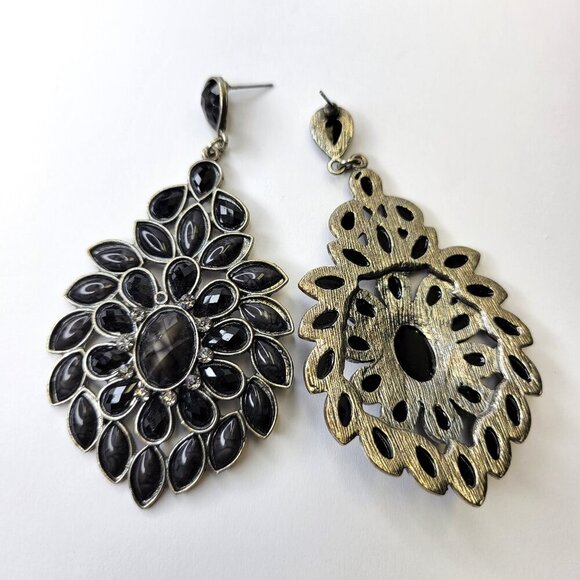 Long Black Cabochon Stone Stud Earrings - Picture 3 of 6